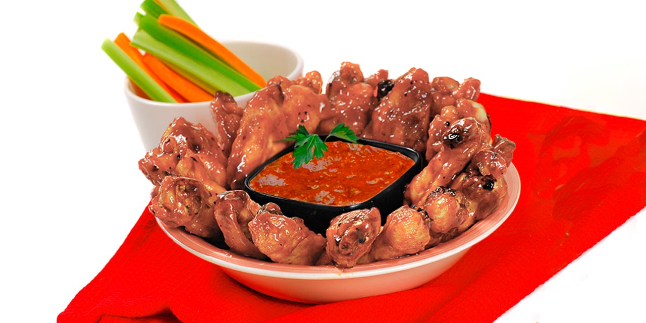 ALITAS DE POLLO EN MOJO ROJO BUENUM